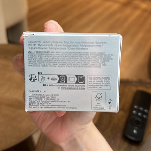 It Confidence In A Cream - Picture 4 of 4